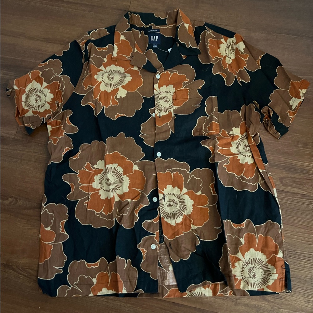 GAP Black and Brown Floral Shirt